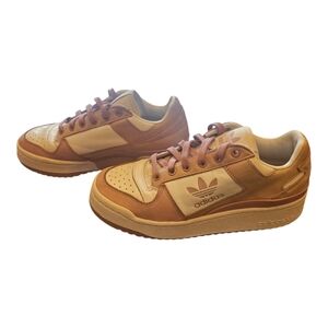 Adidas women's shoes size 6.5